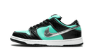 Nike SB Dunk Low Diamond Supply Co. Aqua Blue