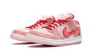Nike SB Dunk Low Strangelove