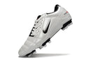 Chuteira NIKE TOTAL 90