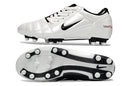 Chuteira NIKE TOTAL 90